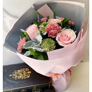 MD42 荷蘭牡丹 荷蘭康乃馨 粉玫瑰 母親節花束 (SOLD OUT) MD42 荷蘭牡丹 荷蘭康乃馨 粉玫瑰 母親節花束 (SOLD OUT)